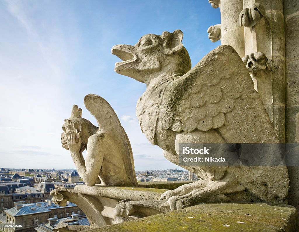 Горгулья пара-Нотр-Дам, Парижа - Стоковые фото Архитектура роялти-фри