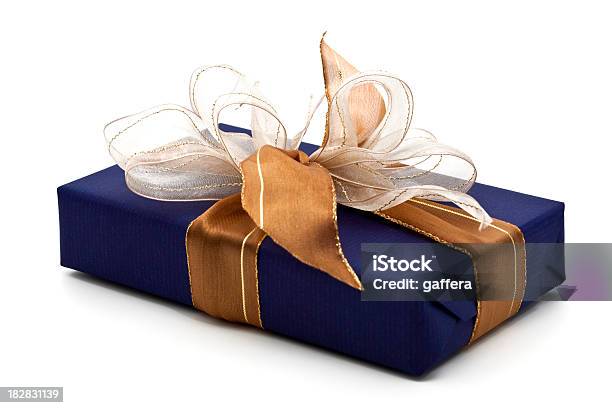 Confezione Regalo - Fotografie stock e altre immagini di Beige - Beige, Bianco, Blu