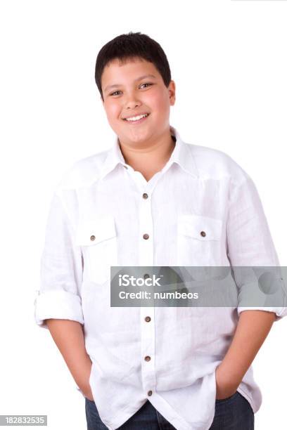 Casual Junge Stehend Gegen Weiß Stockfoto und mehr Bilder von Dick - Dick, Männlicher Teenager, Teenager-Alter