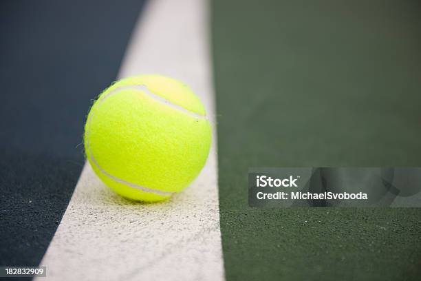 테니스 공 개인 경기에 대한 스톡 사진 및 기타 이미지 - 개인 경기, 경쟁, 기준선