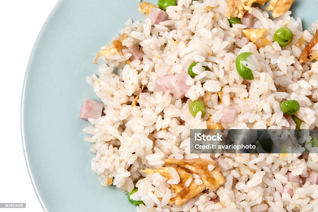 Di riso con verdure e uova - Foto stock royalty-free di Riso - Alimento di base