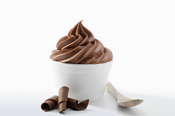 istock Chocolate Frozen Yogurt 182833628