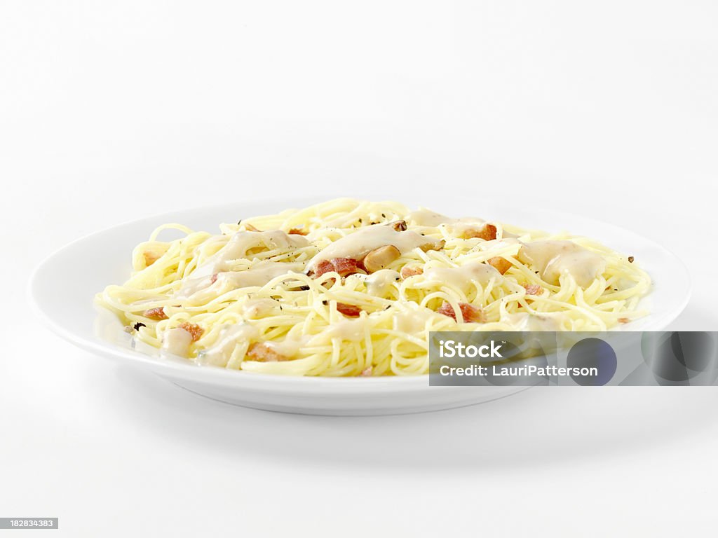 Carbonara de Macarrão com Molho de creme de Parmesão - Royalty-free Cogumelo Comestível Foto de stock