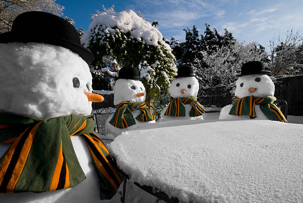 Snowman best friends party for Christmas, joy and happiness