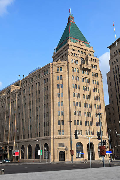 istock Shanghai Bund - Peace Hotel 182837449