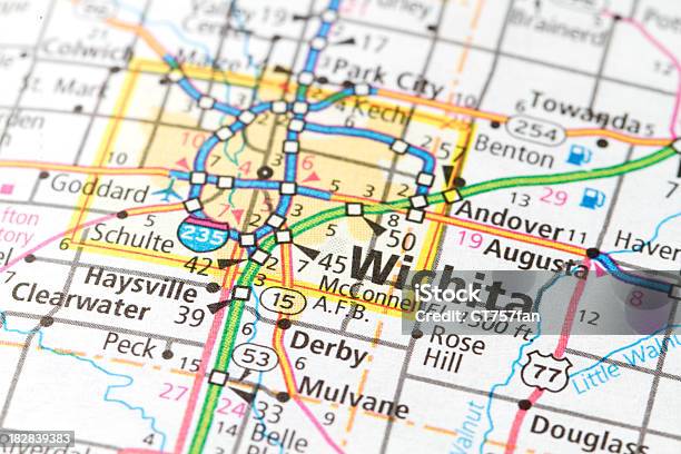 Wichita Kansas - zdjęcia stockowe i więcej obrazów Mapa drogowa - Mapa drogowa, Stan Kansas, Wichita