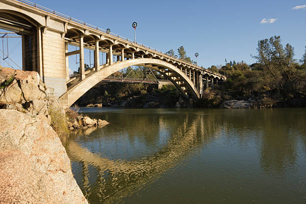 istock Folsom Rainbow Bridge at sunset 182839518