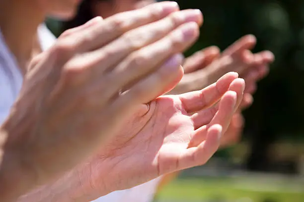 Photo of Applauding