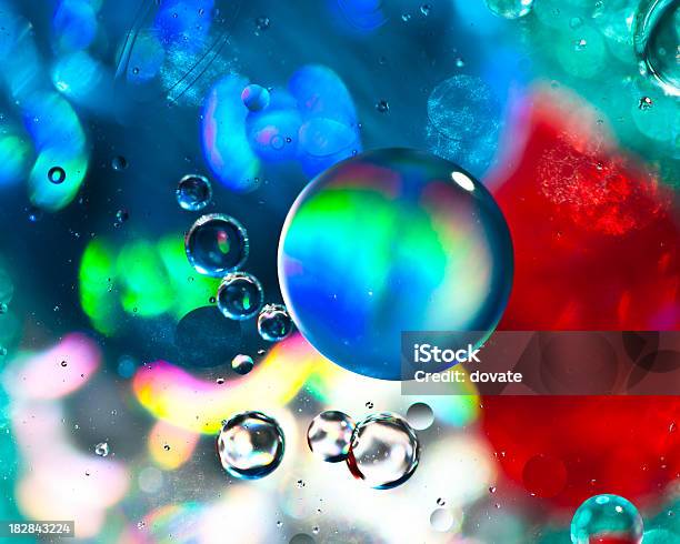 Le Bolle - Fotografie stock e altre immagini di Acqua - Acqua, Acqua fluente, Armonia