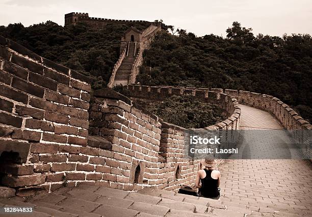 Gran Muralla China Foto de stock y más banco de imágenes de 20 a 29 años - 20 a 29 años, 20-24 años, Actividades recreativas