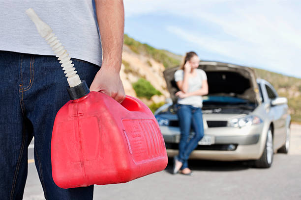 istock Car Out of Gas 182845503