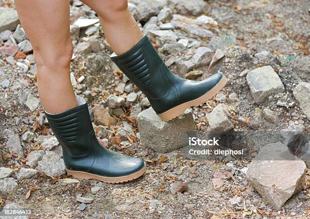 Hindernis Stockfoto und mehr Bilder von Auf etwas treten - Auf etwas treten, Baustelle, Beschädigt