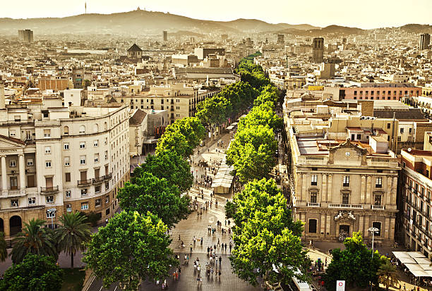 la rambla à barcelone - port de barcelona catalonia spain barcelona city photos et images de collection