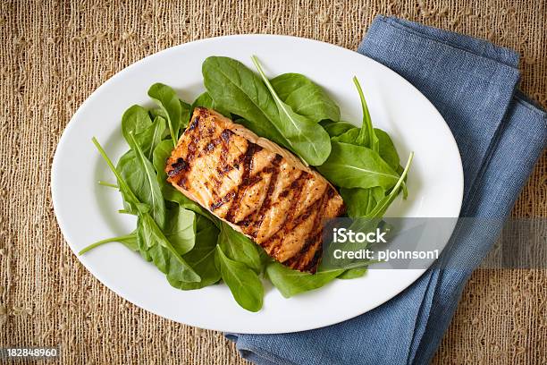 Salmão - Fotografias de stock e mais imagens de Alimentação Saudável - Alimentação Saudável, Comida, Fotografia - Imagem