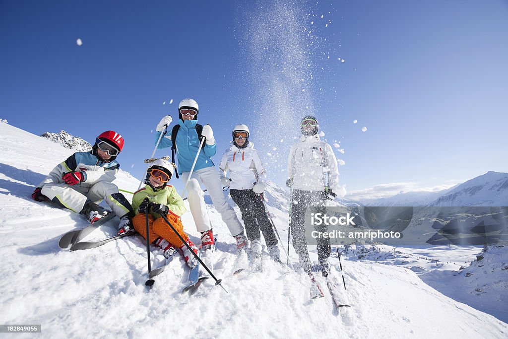 Feliz grupo de Esqui - Royalty-free Esqui - Esqui e snowboard Foto de stock
