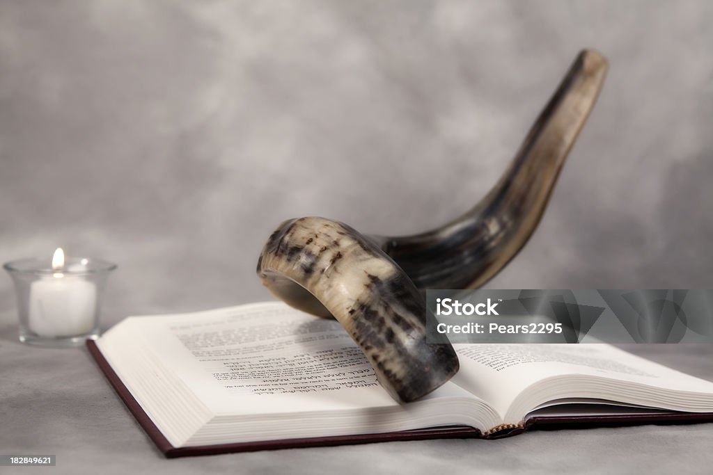 Days of Awe Series Shofar and prayer book for DOACheck out my Jewish Lightbox Candle Stock Photo