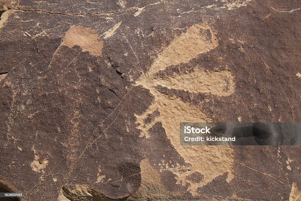 Petroglyphs - Foto de stock de Arte primitivo libre de derechos