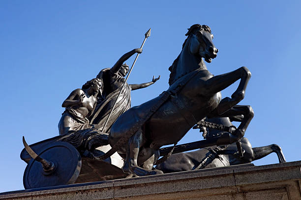 istock Statue of Boudicea on The Embankment 182850562