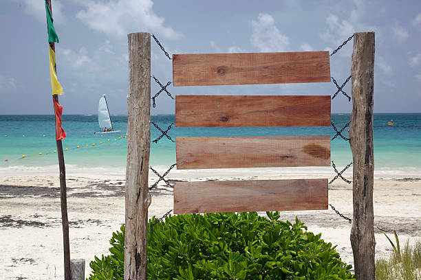 istock Blank Sign at the Beach 182850773