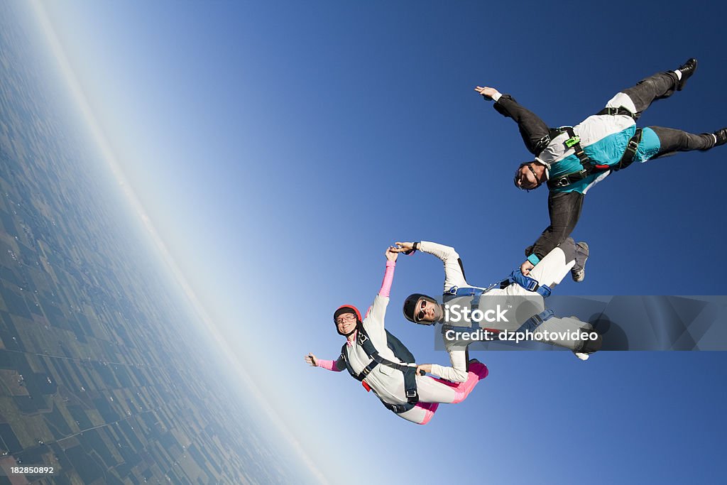 Fotografia de Stock Royalty-Free: Três Skydivers em queda livre - Royalty-free Queda Livre - Paraquedismo Foto de stock