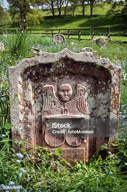 Interessante Alte Symbolische Die Gravestone Scottish Borders Großbritannien Stockfoto und mehr Bilder von Allegorie