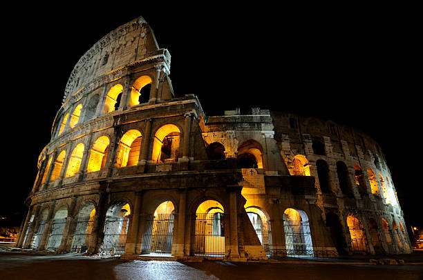 istock The Colosseum at night 182853698