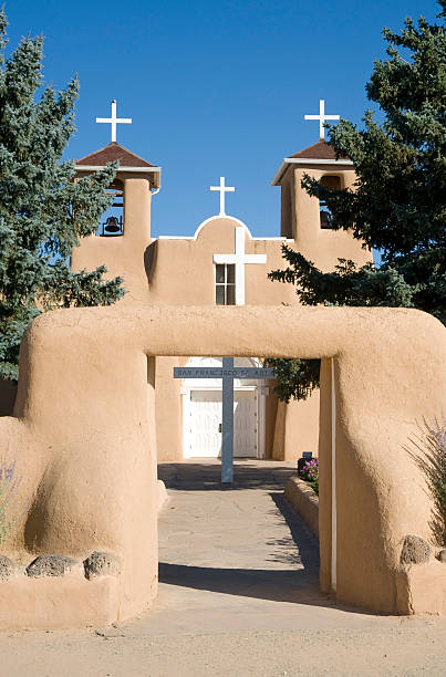 istock The Crosses and Entry into San Francisco de Asis Mission 182854431