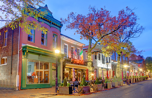 Old Town is the heart of Alexandria, located just minutes from Washington, D.C.