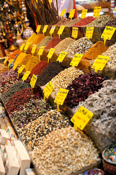 istock Authentic oriental spice shop in Grand Bazaar, Istanbul, Turkey 182857084