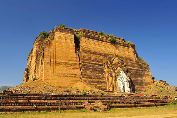 mingun paya - paya imagens e fotografias de stock