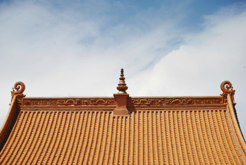 The Red Tile Structure and Shape of the Roof of Rural Old Houses