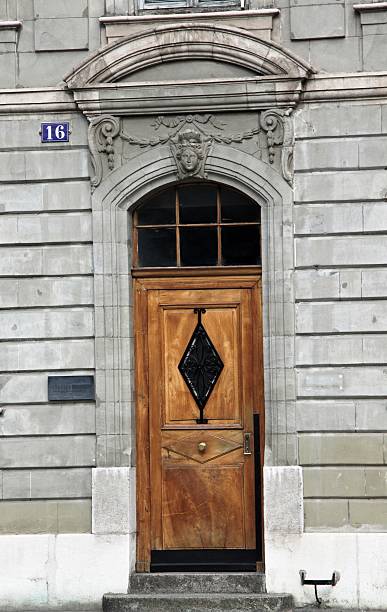 istock old wood door 182863648