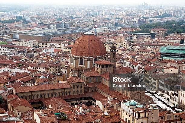 Florence Widok Z Góry Duomo - zdjęcia stockowe i więcej obrazów Architektura - Architektura, Bazylika, Bazylika San Lorenzo - Florencja