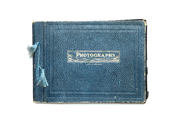 istock Old photograph album 182866519