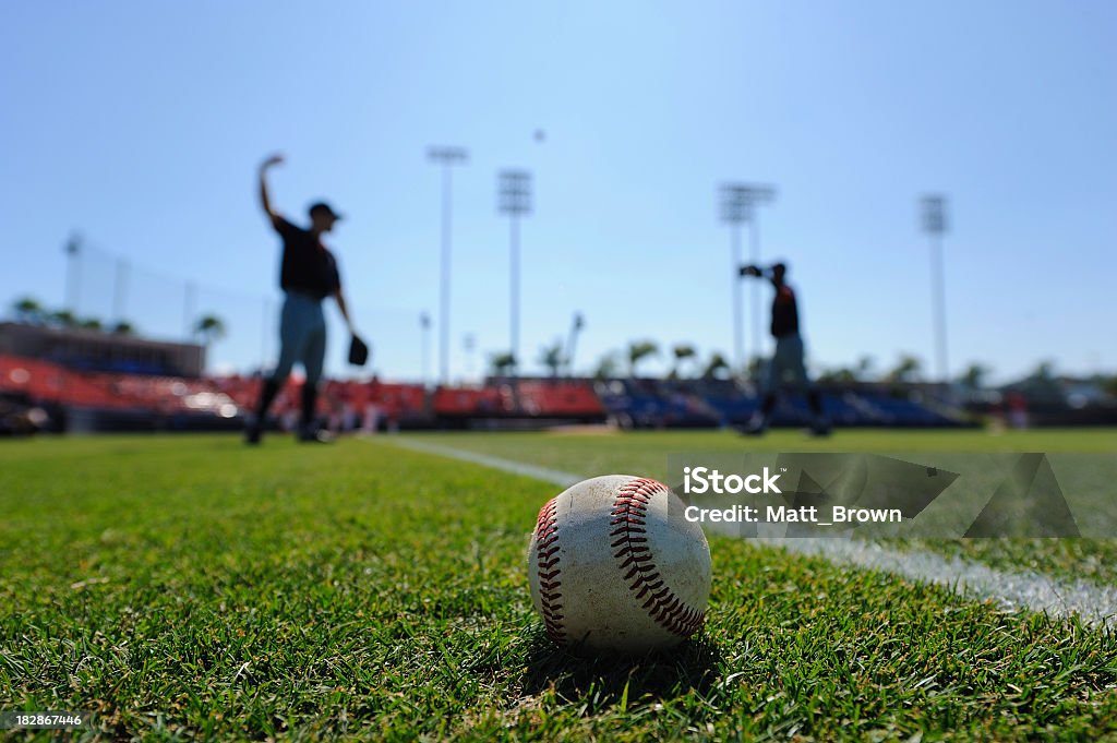 Graczy w Baseball w - Zbiór zdjęć royalty-free (Baseball)
