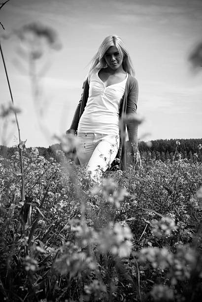 istock Woman in nature 182867541