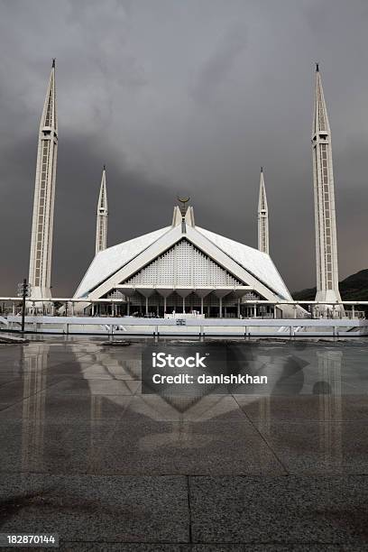 Шах Faisal Mosque Исламабаде Пакистан — стоковые фотографии и другие картинки Пакистан - Пакистан, Памятник, Архитектура