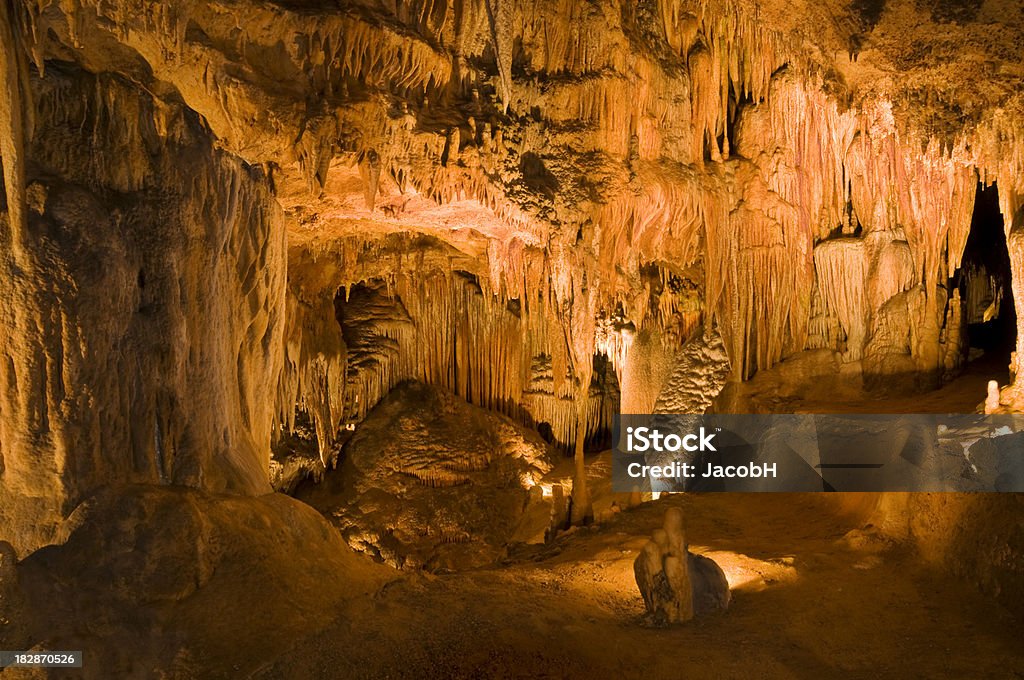 ルーレイ洞窟 - イルミネーションのロイヤリティフリーストックフォト