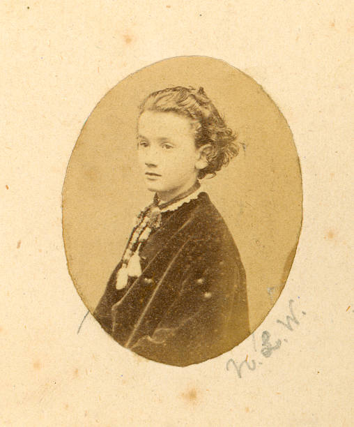 istock Young Victorian Girl 182870686