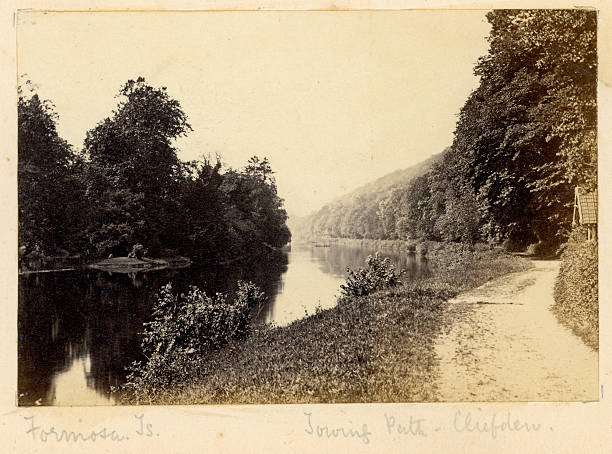 istock Formosa Island and Towing Path Cliveden 182872631