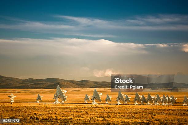 Spaceobservatorium Signal Suchen Stockfoto und mehr Bilder von National Radio Astronomy-Observatorium - National Radio Astronomy-Observatorium, New Mexico, Radioteleskop
