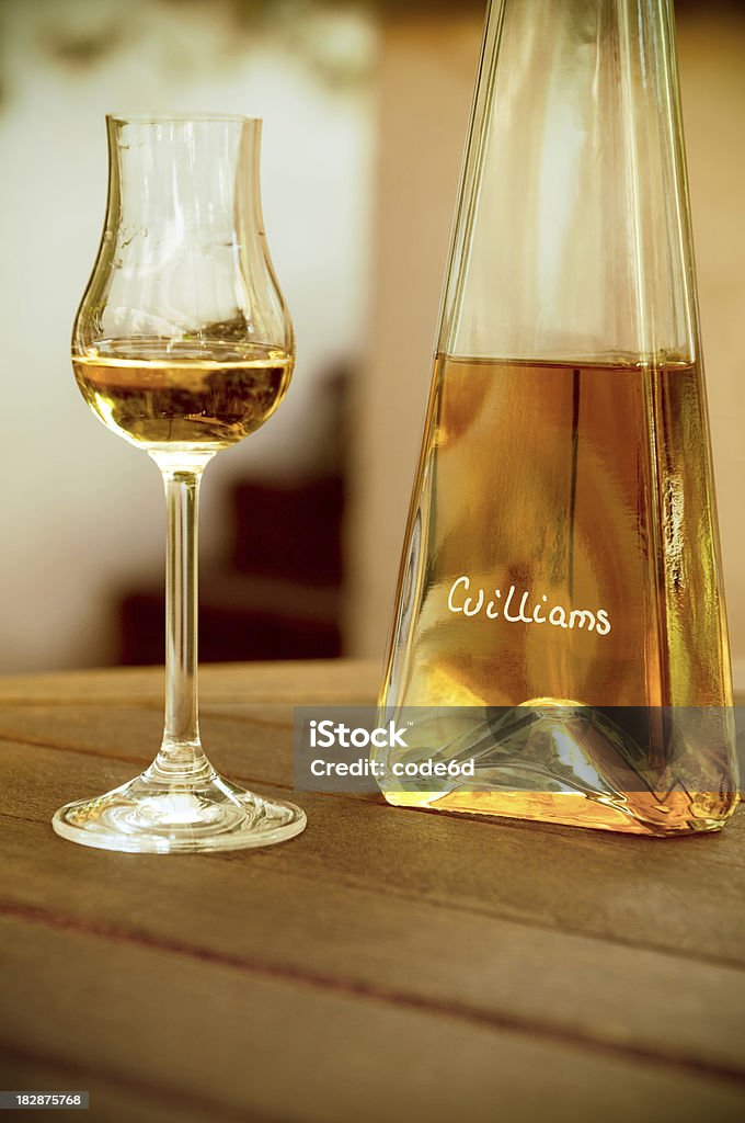 Williams Pera liquore, tedesco specialty spirito e vetro - Foto stock royalty-free di Alchol