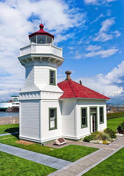 istock Mukilteo Lighthouse with a ferry in the background 182876097