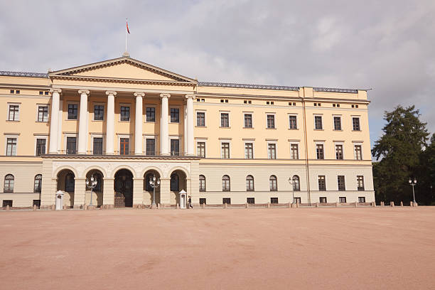 istock Royal Palace in Oslo Norway 182877626