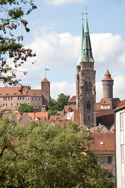 N&#252;rnberg kaiserburg castle view over nuernberg to historic castle and church towers kaiserburg castle stock pictures, royalty-free photos & images