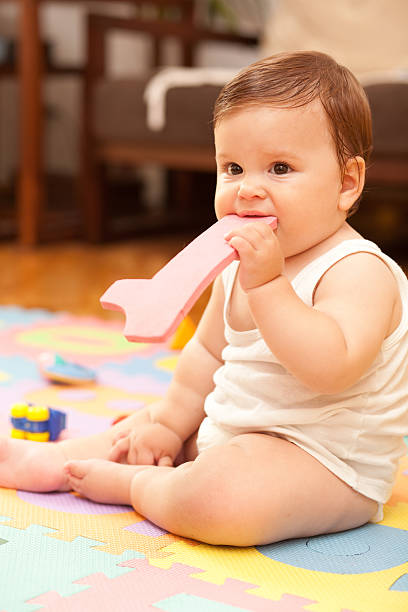 istock Child playing with his toys 182882116