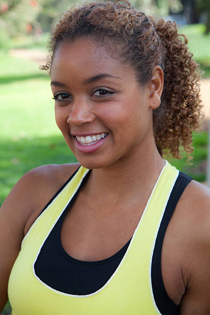 istock sporty woman 182882164