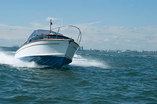 クラシックなモーターボート - yacht nautical vessel motorboat speedboat ストックフォトと画像