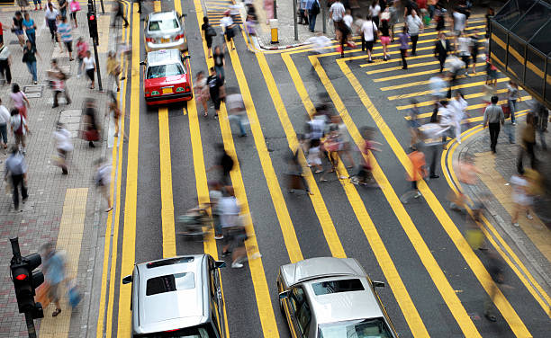 istock Busy Hong Kong 182882720