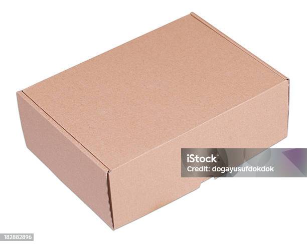 Коробка С Обтравка — стоковые фотографии и другие картинки Изолированный предмет - Изолированный предмет, Картонная коробка, Без людей